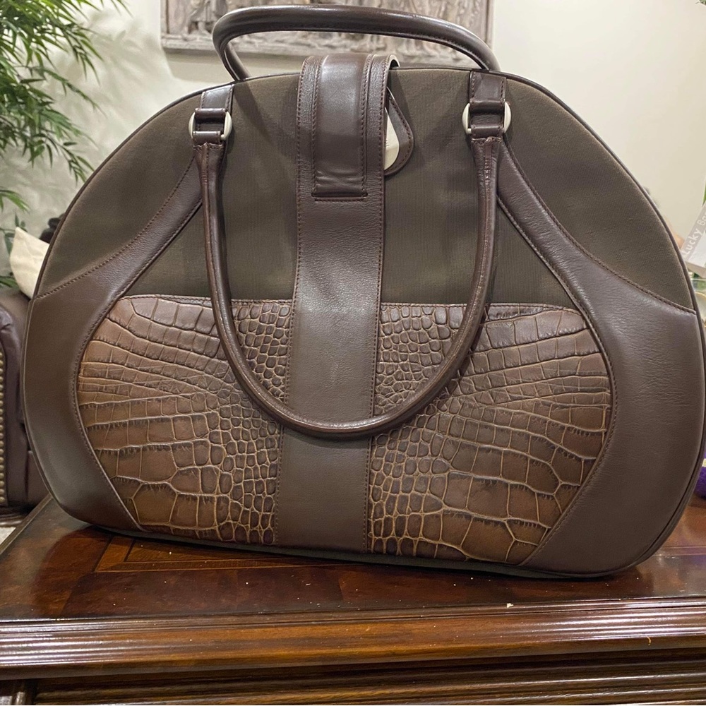 Gorgeous designer Alexander McQueen weekend bag